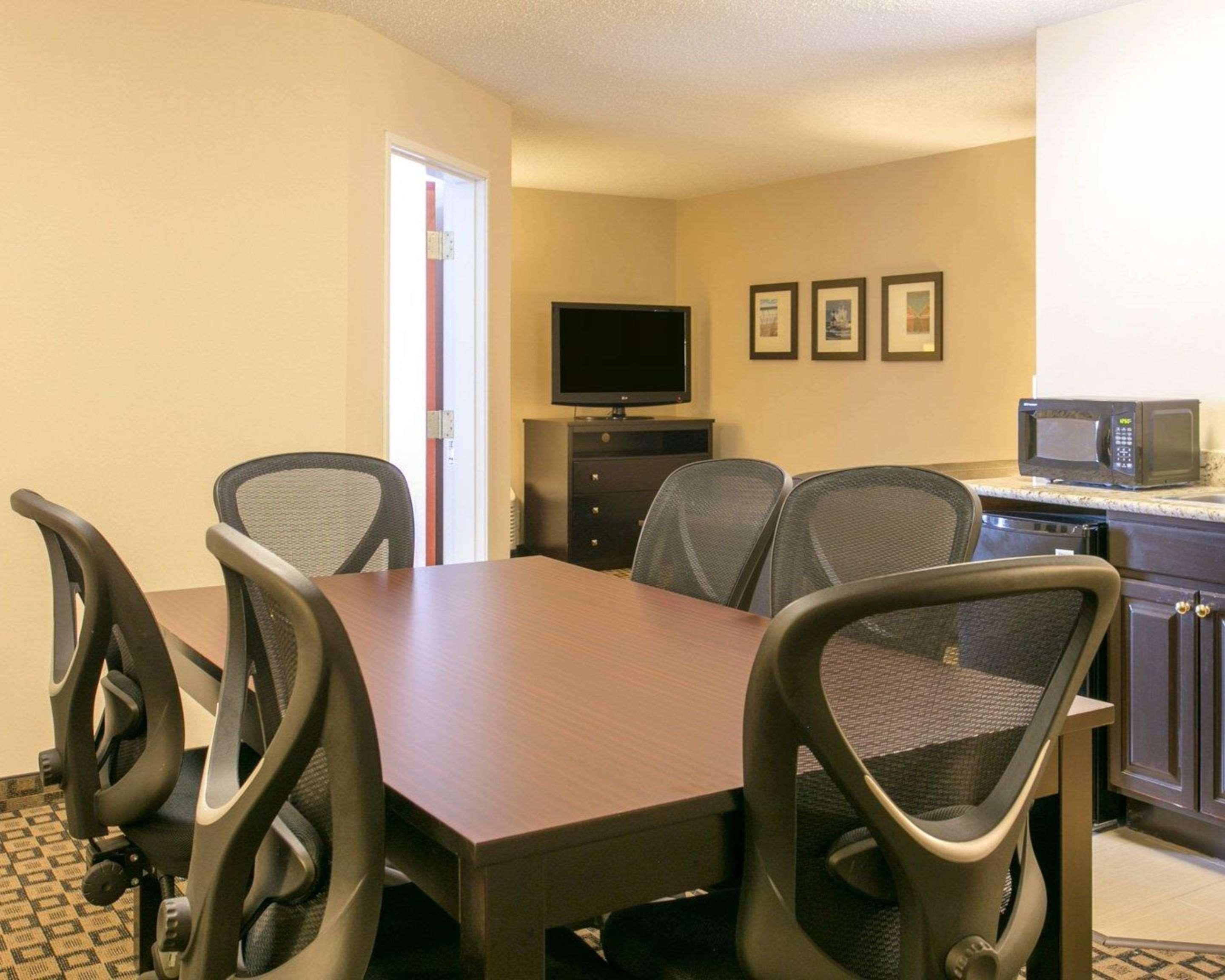 Comfort Suites Benton Harbor - St Joseph Esterno foto