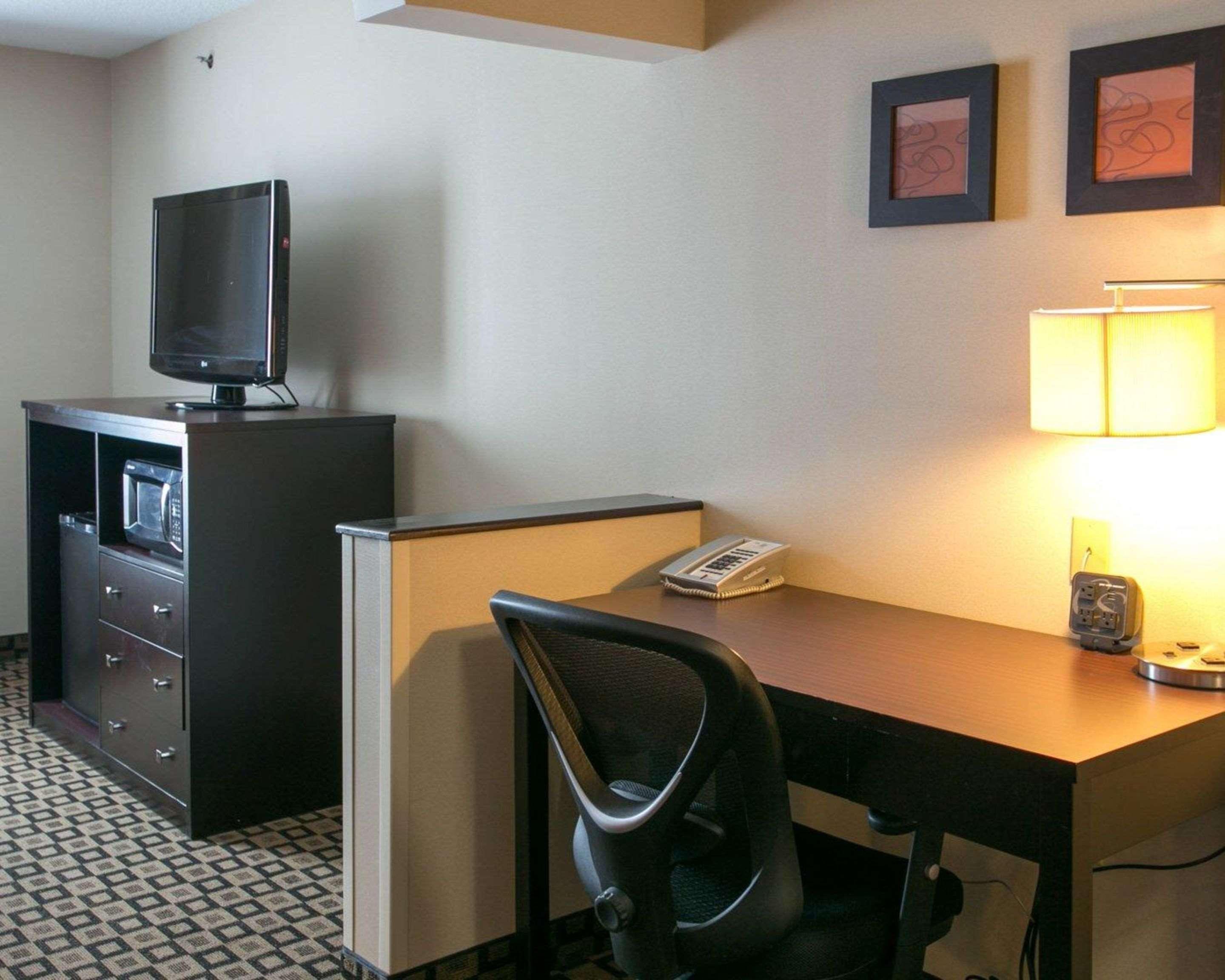 Comfort Suites Benton Harbor - St Joseph Esterno foto