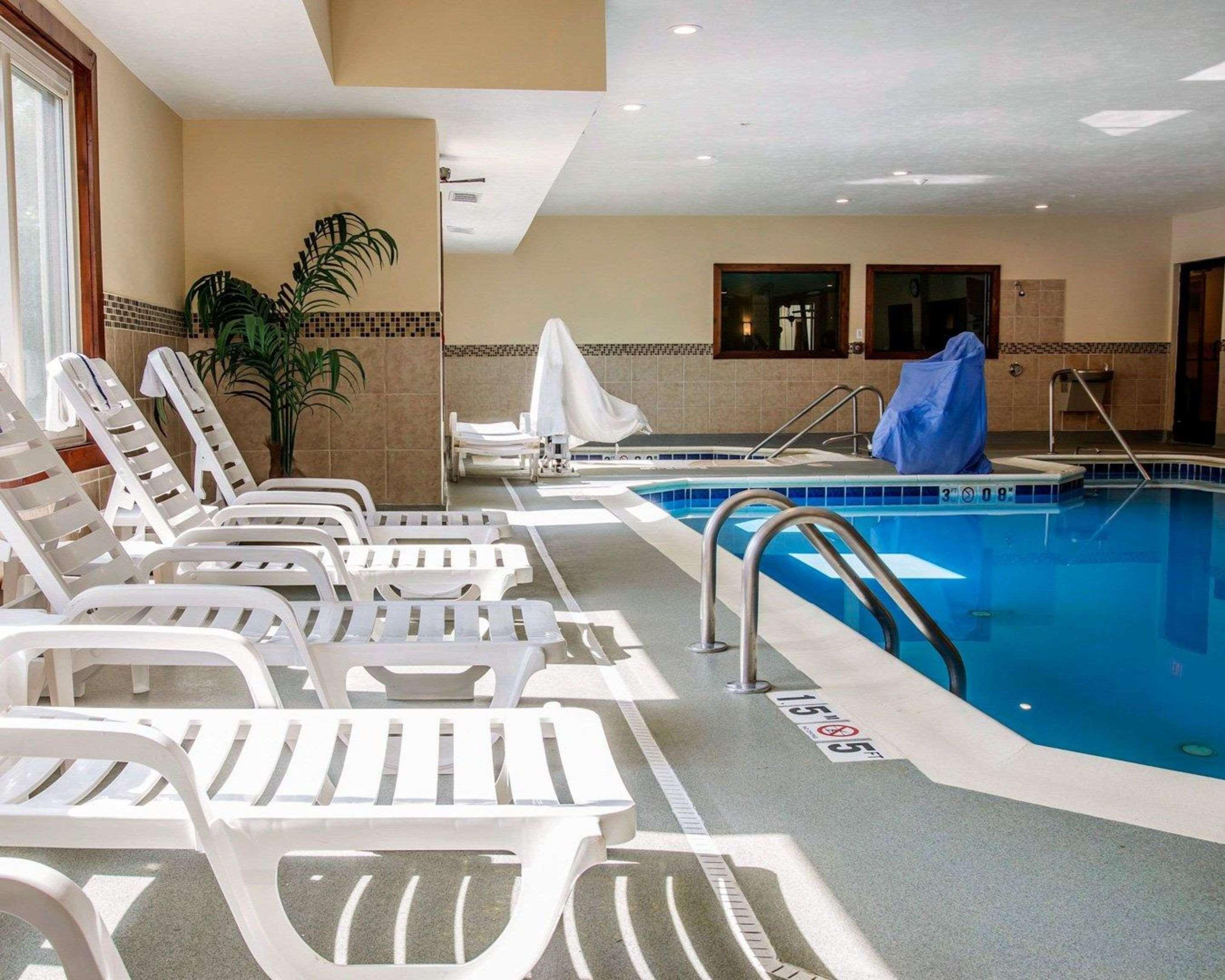 Comfort Suites Benton Harbor - St Joseph Esterno foto